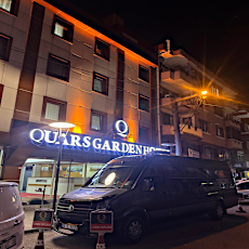 Quars Garden Hotel